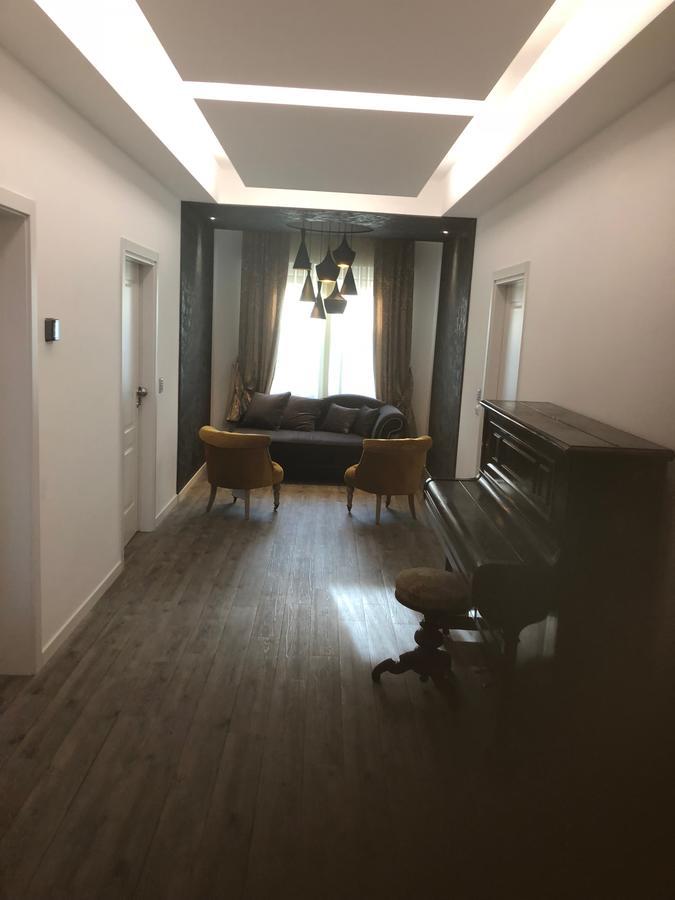 Double A Guest House Mestre Exterior foto