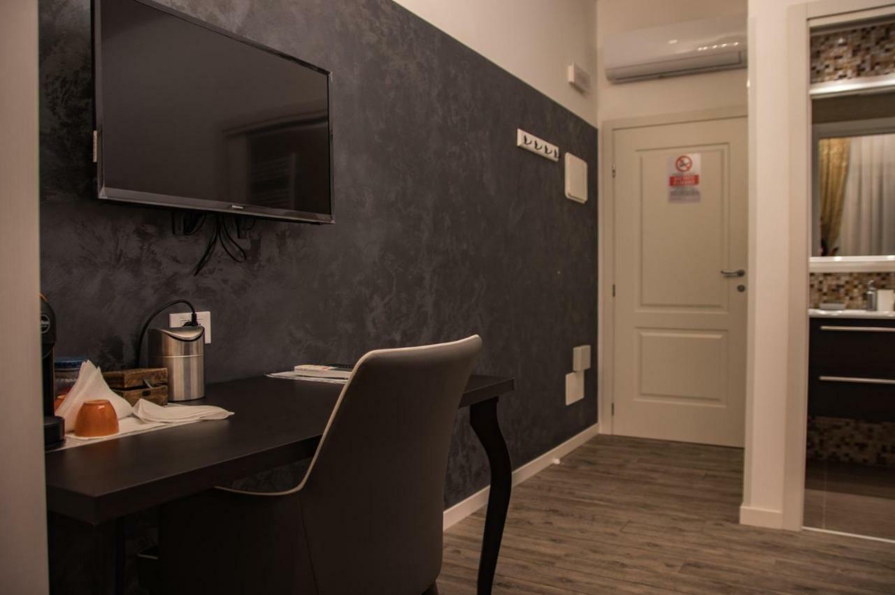 Double A Guest House Mestre Exterior foto
